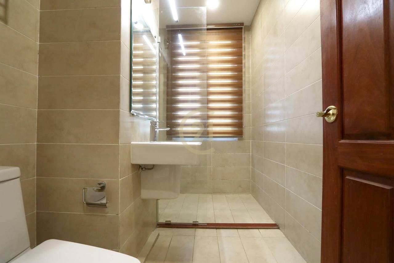 Cozy Three Bedroom For Rent At BKK1