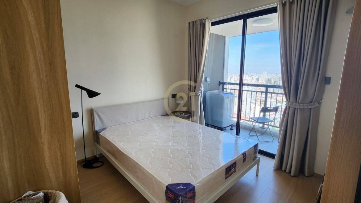 Brand New 1-Bedroom Condo for Rent at The Pinnacle, Tonle Bassac