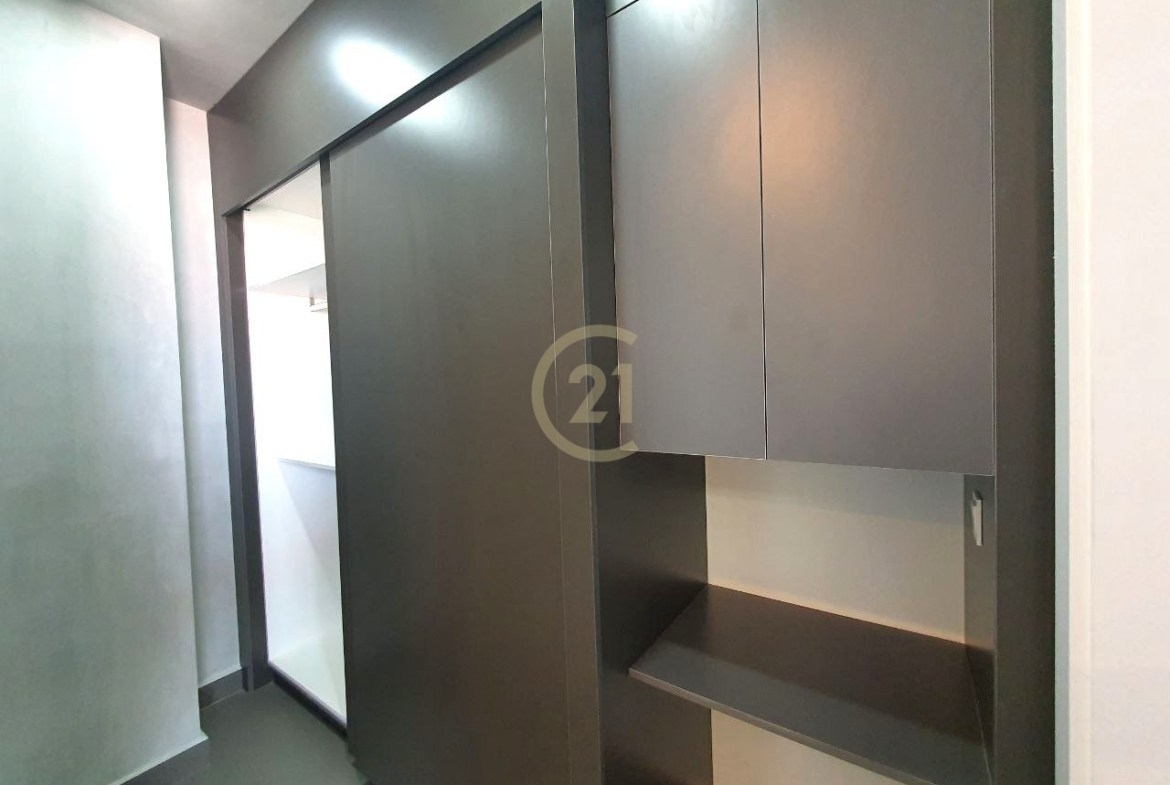 Modern Style 1 Bedroom For Rent At 7 Makara