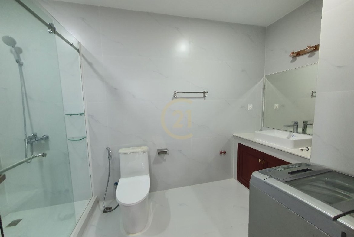 Brand New 1 Bedroom for Rent at TK