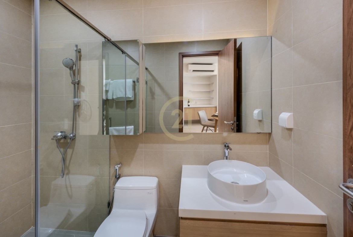 FANCY ONE BEDROOM FOR RENT-TONLE BASSAC
