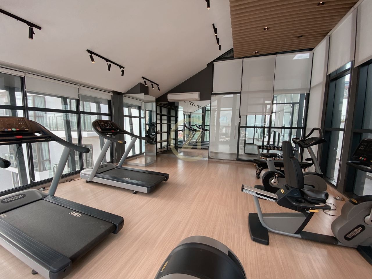 FANCY ONE BEDROOM FOR RENT-TONLE BASSAC