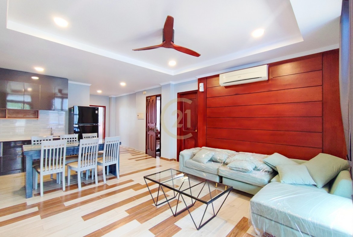 MODERN THREE BEDROOM FOR RENT-BKK1