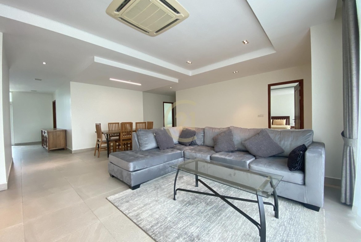 FANCY THREE BEDROOM FOR RENT-RUSSIAN MARKET