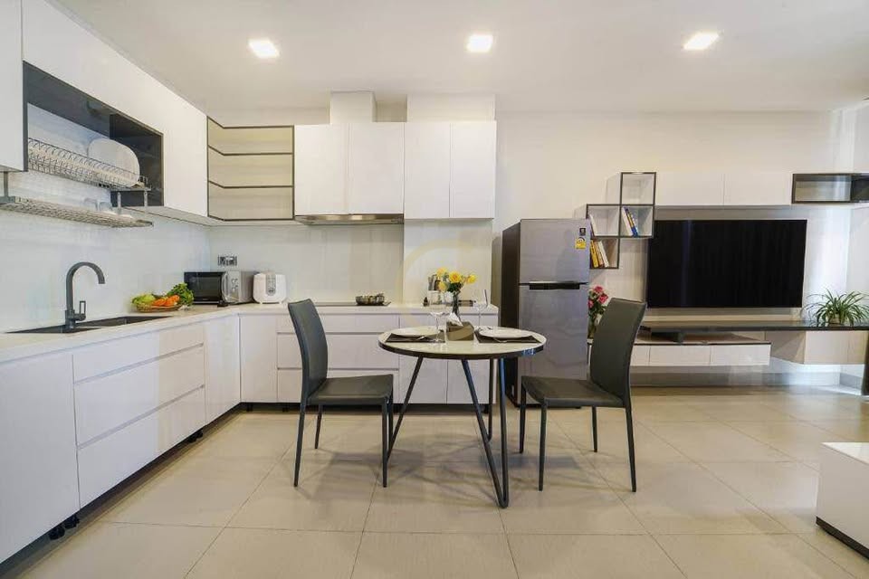 489374898_1067885918592114_1344348441849137059_n STYLISH ONE BEDROOM FOR RENT-TONLE BASSAC