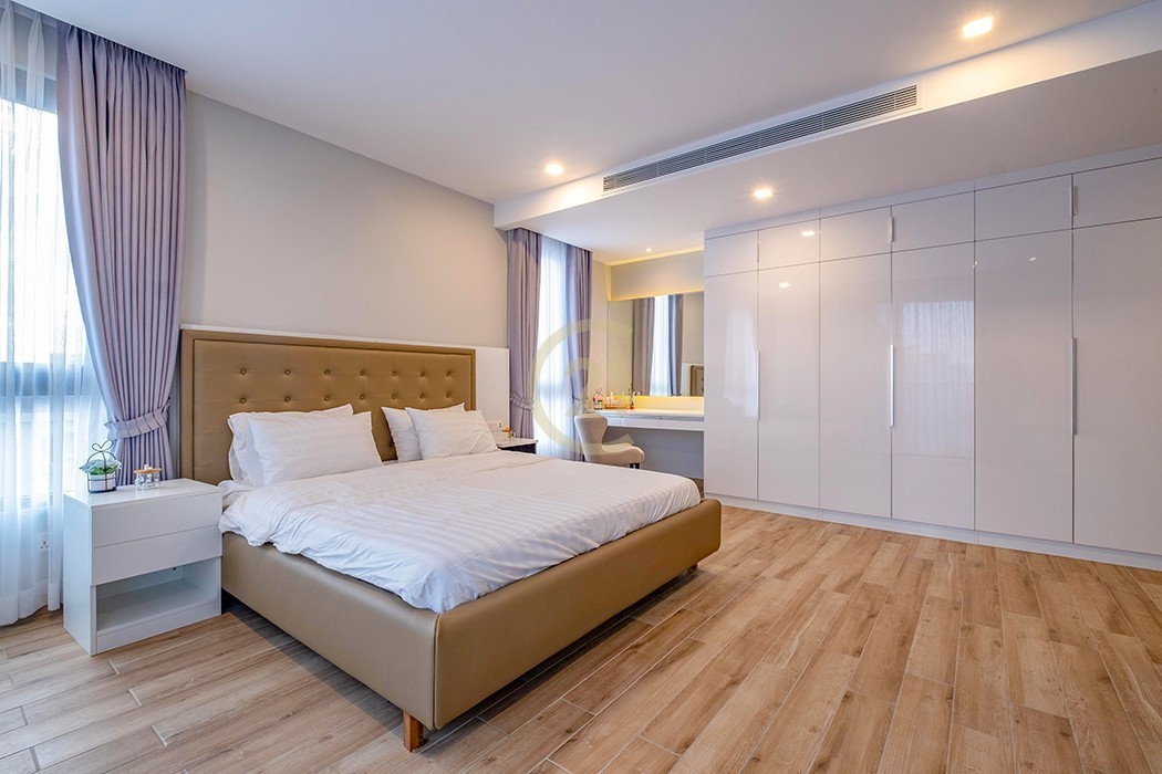 PREMIUM TWO BEDROOM FOR RENT-BKK1