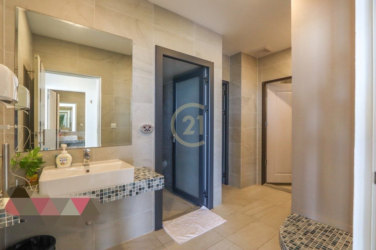 ELEGANT ONE BEDROOM FOR RENT-TONLE BASSAC
