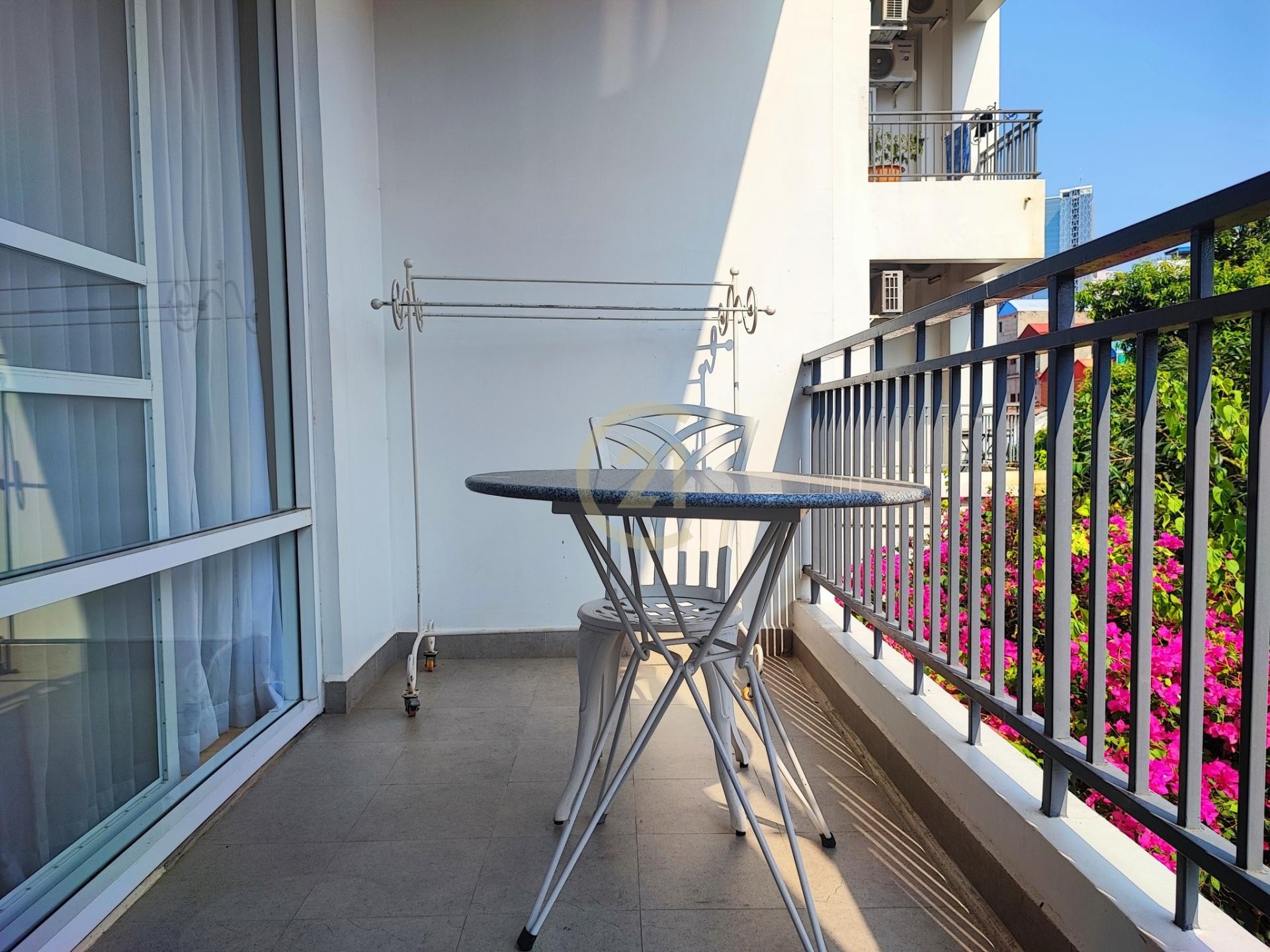 ELEGANT ONE BEDROOM FOR RENT-TONLE BASSAC
