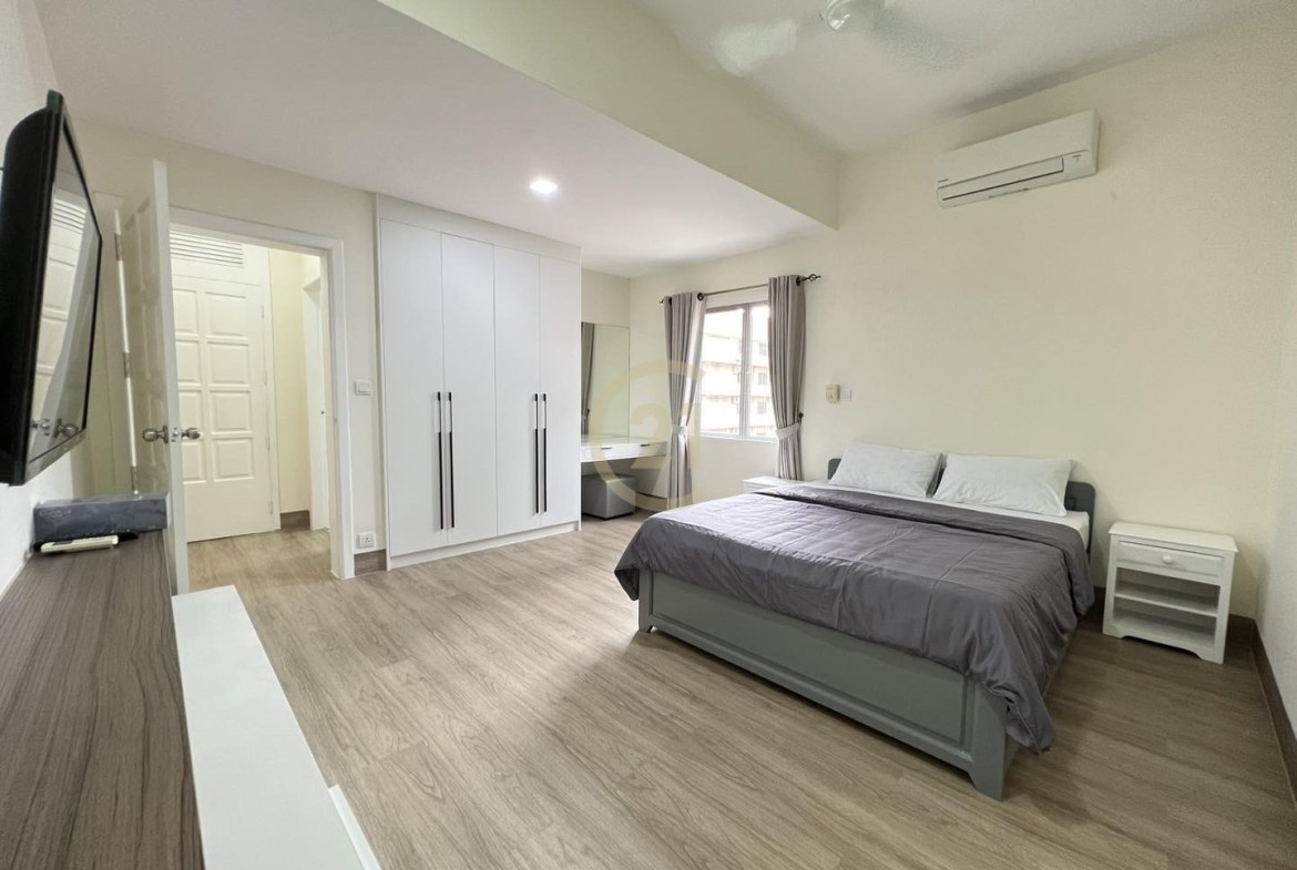 LUXURIOUS ONE BEDROOM FOR RENT-BKK1