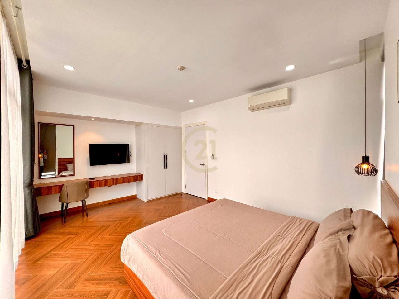 ELEGANT ONE BEDROOM FOR RENT-BKK1