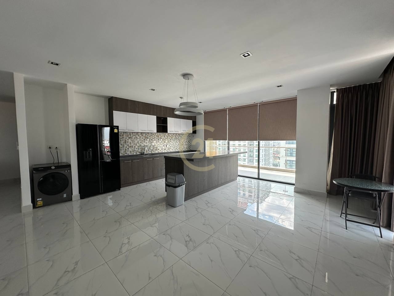 PREMIUM FOUR BEDROOM FOR RENT-BKK1