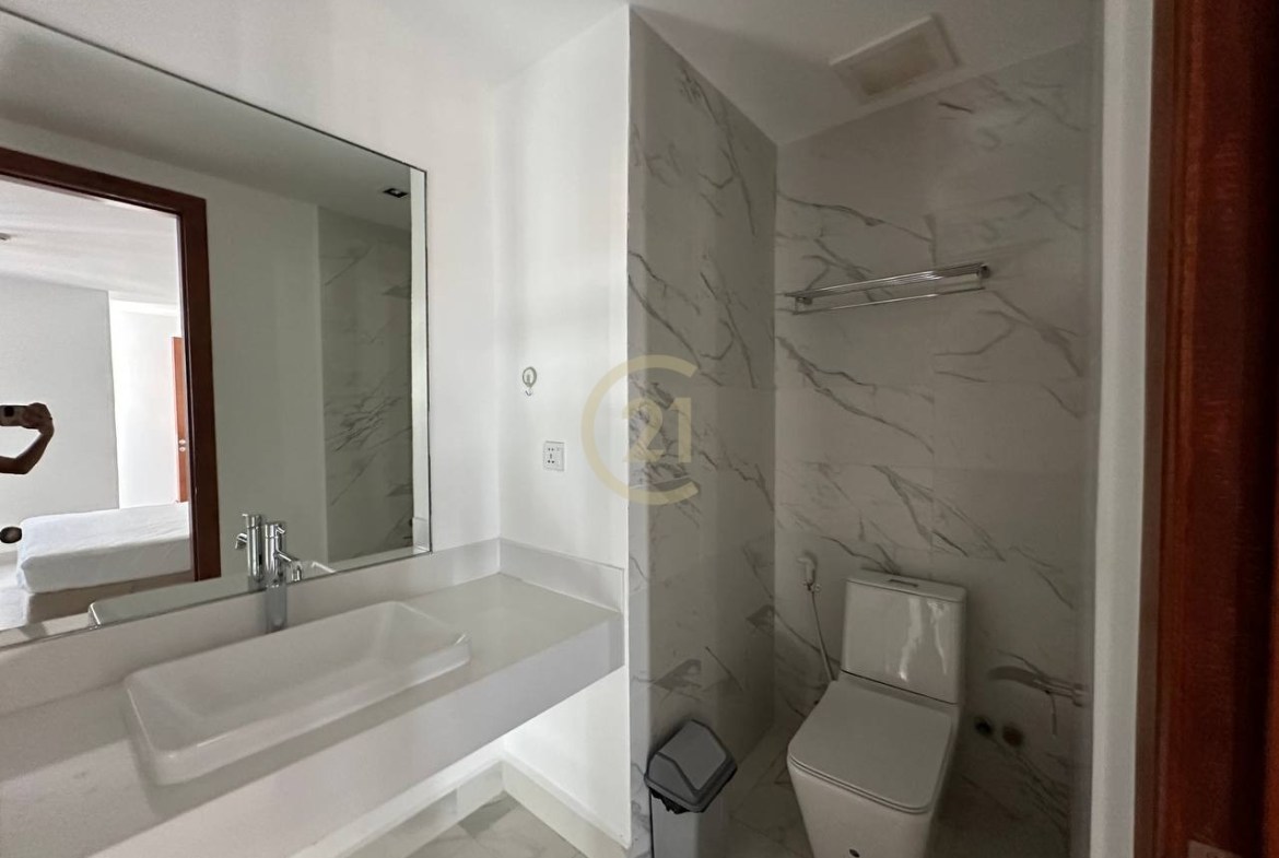 PREMIUM FOUR BEDROOM FOR RENT-BKK1