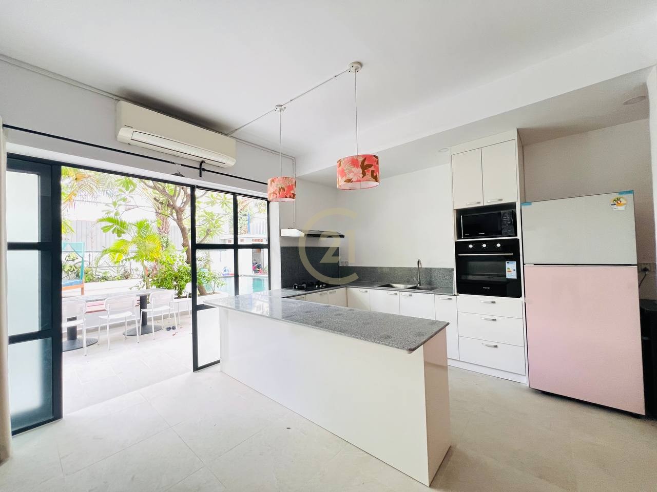 511109865_714943907942248_3695826687499649016_n VINTAGE FOUR BEDROOM FOR RENT-TONLE BASSAC