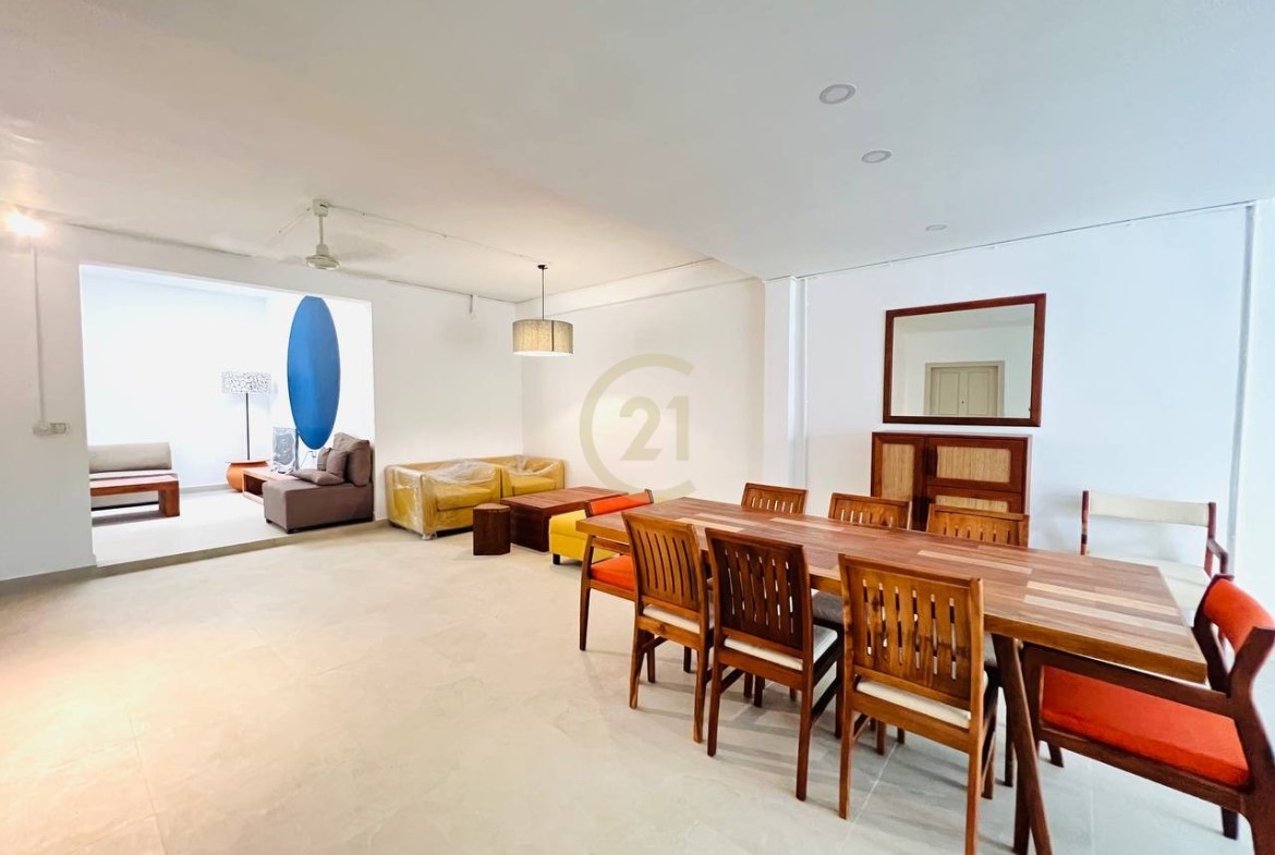 VINTAGE FOUR BEDROOM FOR RENT-TONLE BASSAC