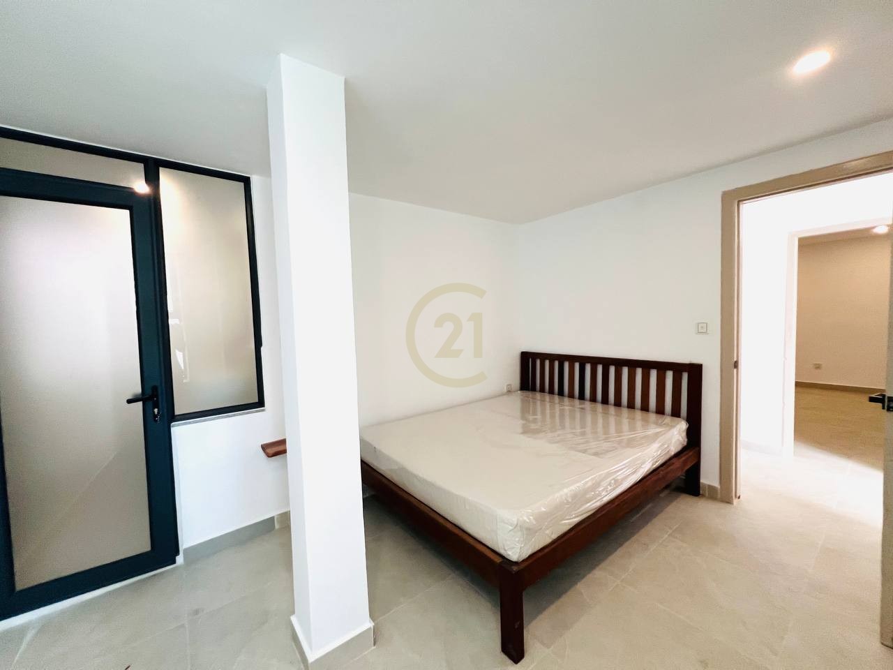 511199068_714944407942198_3050156436450607843_n VINTAGE FOUR BEDROOM FOR RENT-TONLE BASSAC