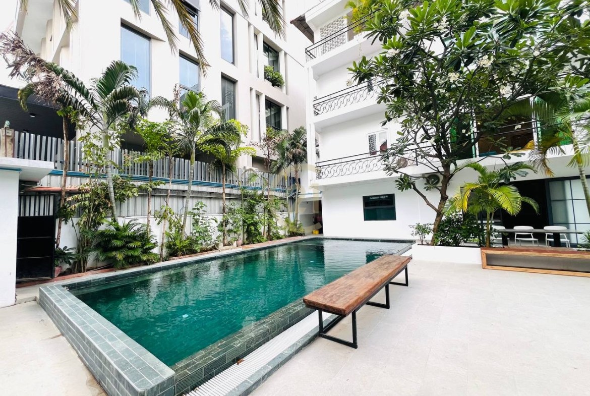 VINTAGE FOUR BEDROOM FOR RENT-TONLE BASSAC