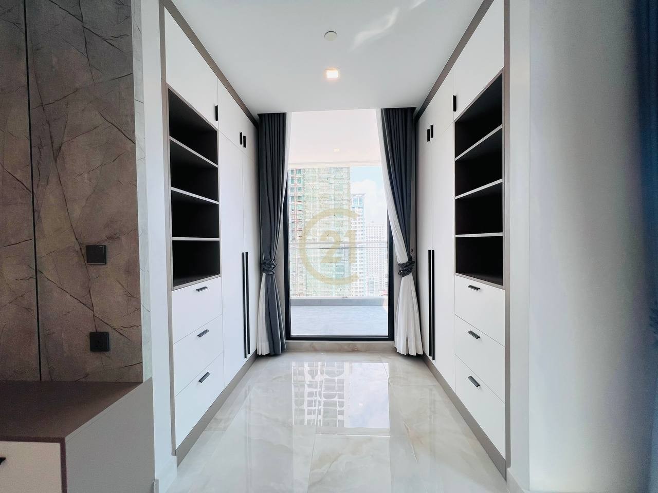 514270261_721728890597083_3761554206054161635_n PREMIUM TWO BEDROOM FOR RENT-BKK1
