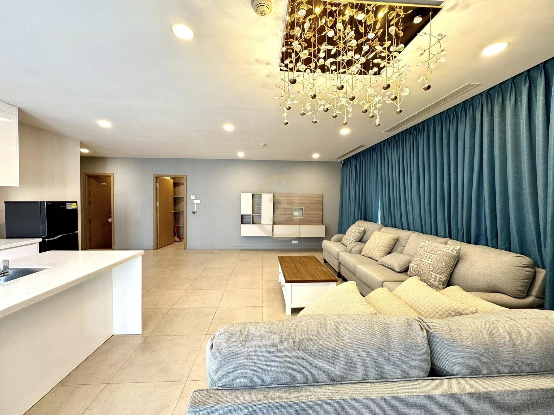 514338097_1363362458071171_5445450655854206450_n Specious 2 Bedroom for Rent At the Penthouse Condo