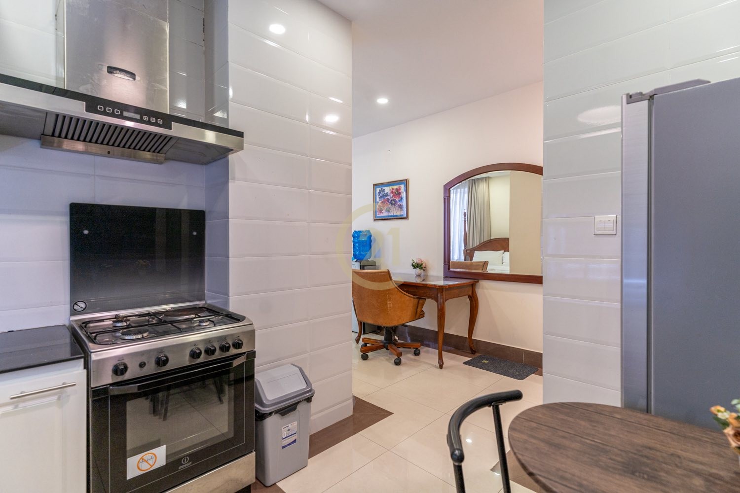 WESTERN ONE BEDROOM FOR RENT-BKK1
