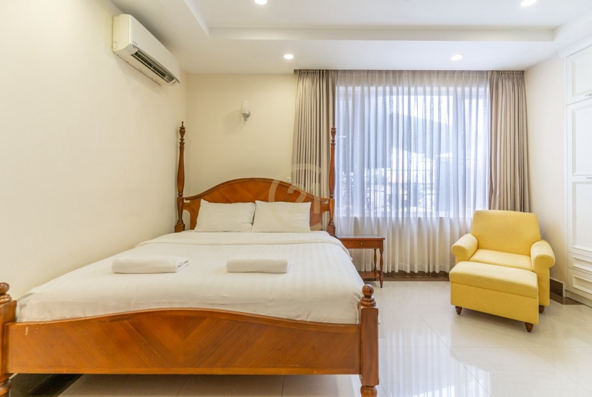 WESTERN ONE BEDROOM FOR RENT-BKK1