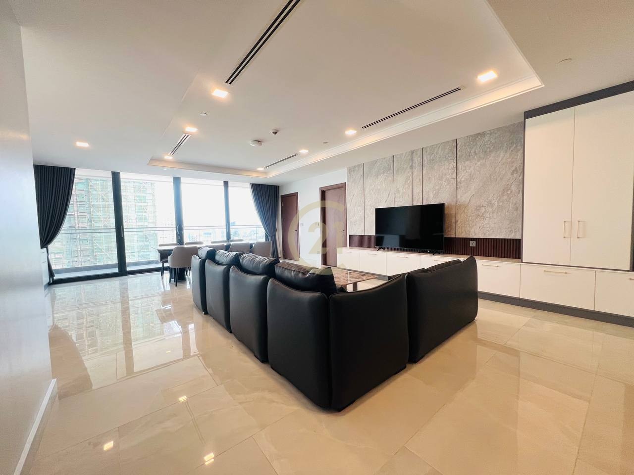 515826082_721728840597088_7649998627534382117_n PREMIUM TWO BEDROOM FOR RENT-BKK1