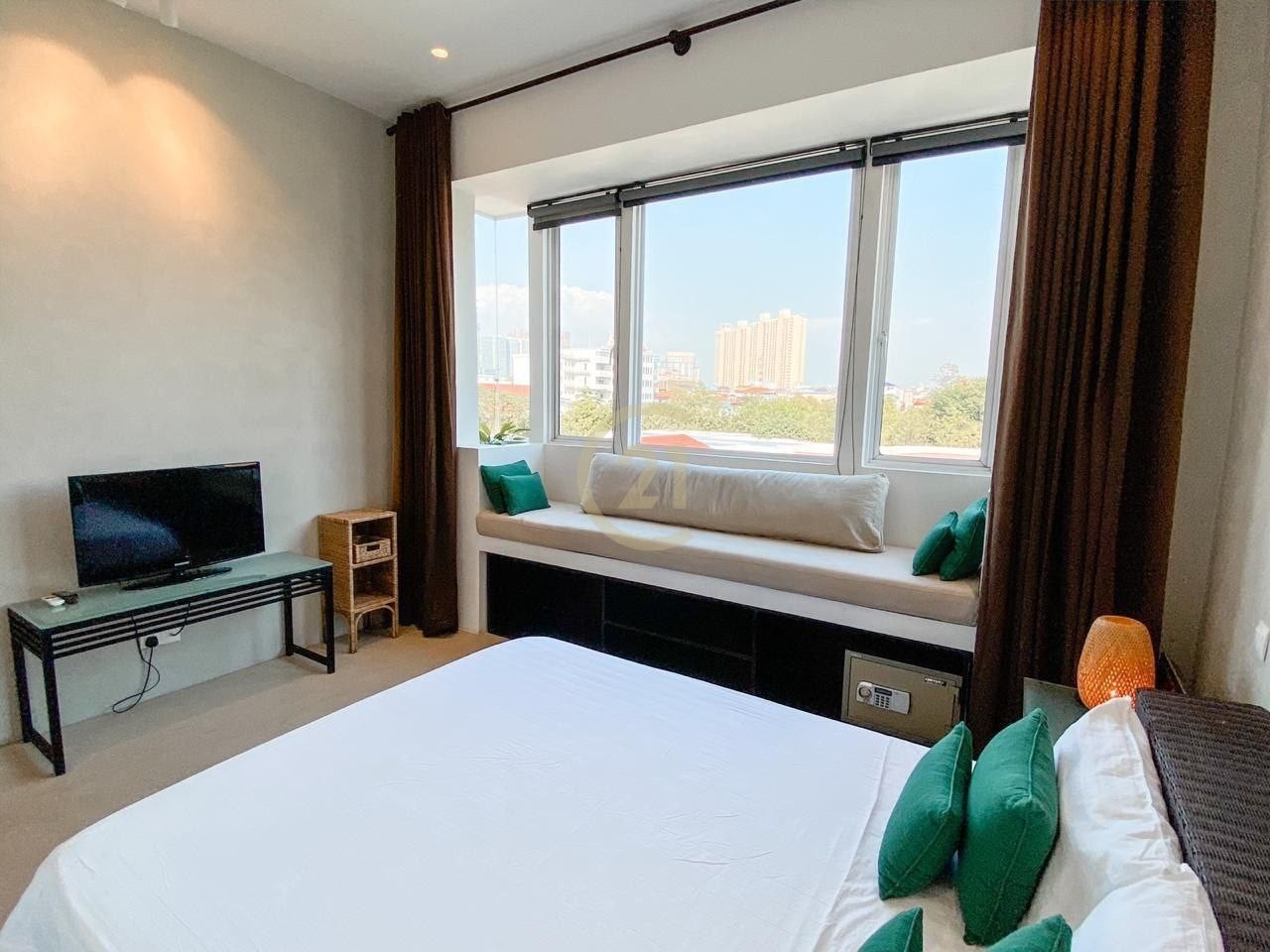 RENOVATED TWO BEDROOM FOR RENT-TONLE BASSAC