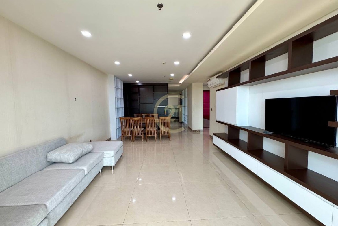 Cheapest 2 Bedroom For Rent at Olympia City