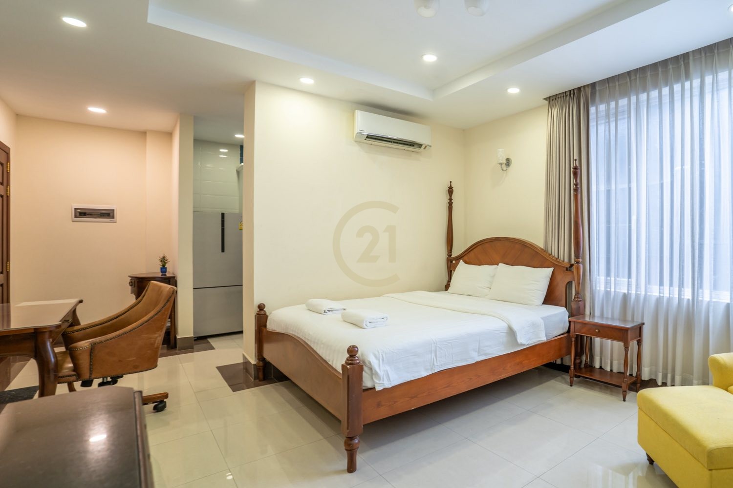 WESTERN ONE BEDROOM FOR RENT-BKK1