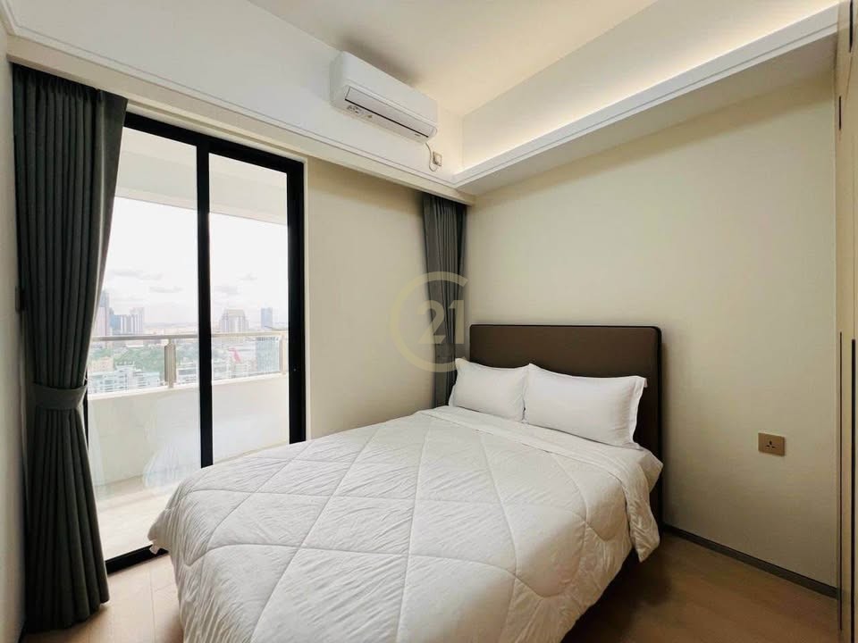 BRAND NEW TWO BEDROOM FOR RENT-BKK1