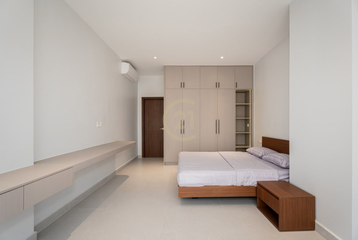 Brand New Apartment 1 Bedroom For Rent At BKK2