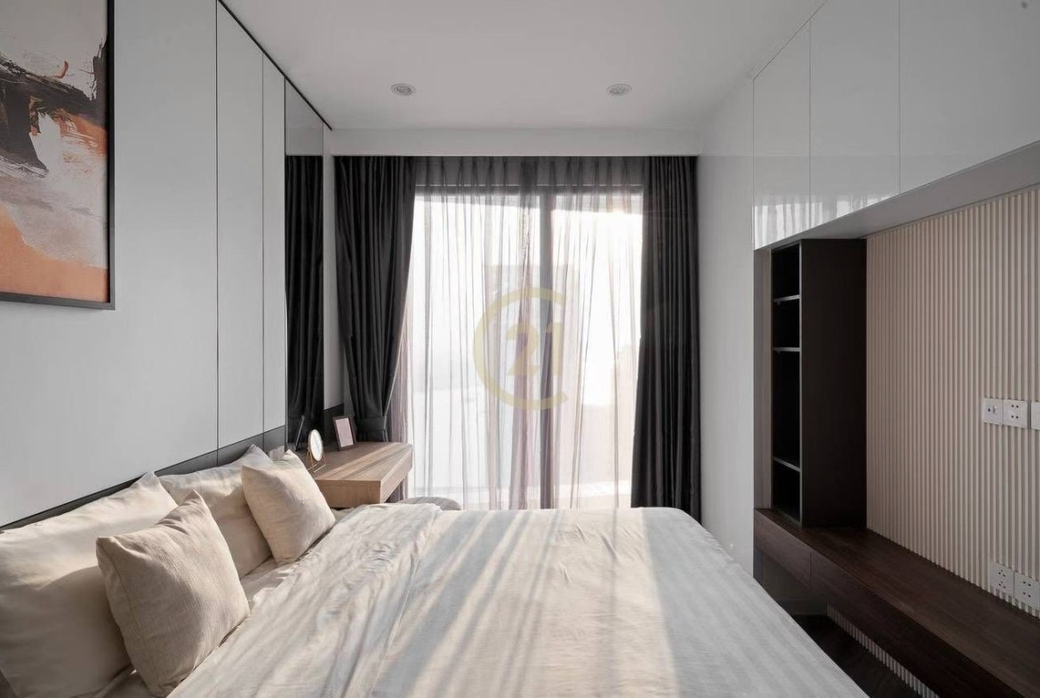 Luxury 3 Bedroom For Rent at Tonle Bassac