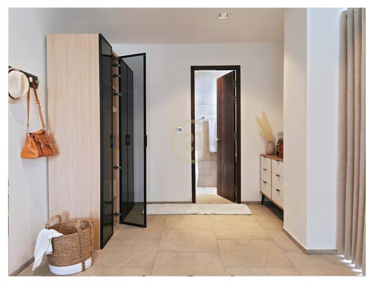 Freshly finished 2 Bedroom For Rent at Sen Sok