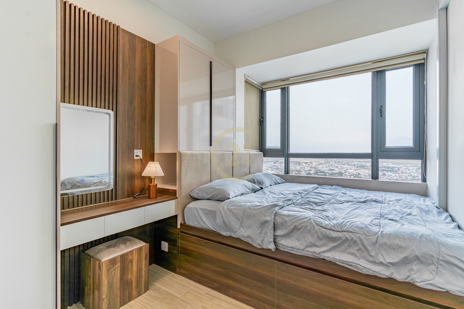 Urban Village (8 of 37)