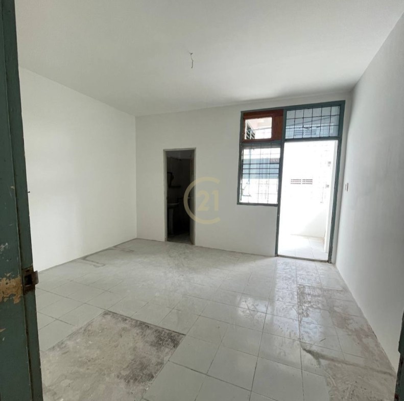 Shophouse for Rent on Preah Sihanouk Blvd – $3,000/month (Negotiable)| Prime Location| Phnom Penh