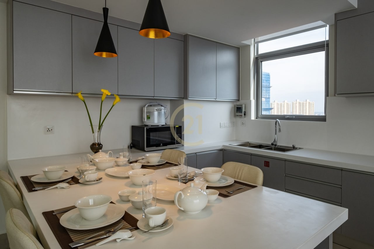 Modern 2-Bedroom Serviced Apartment for Rent in BKK1 | $2,200/month | 104 sqm | Luxury Facilities