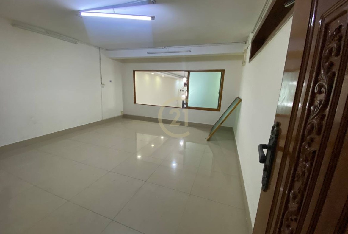 Shophouse For Rent In Toul Tompoung