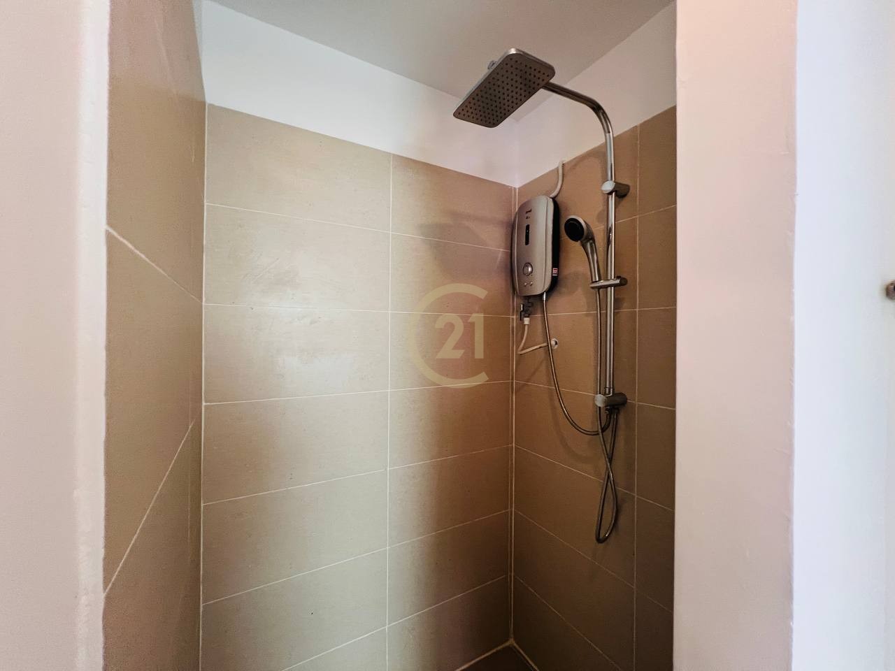 Tonle Bassac | 3-Bedroom Apartment For Rent | 2nd Floor | 120sqm