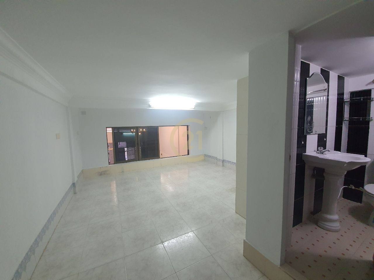 Flat House For Sale In Toul Tompoung