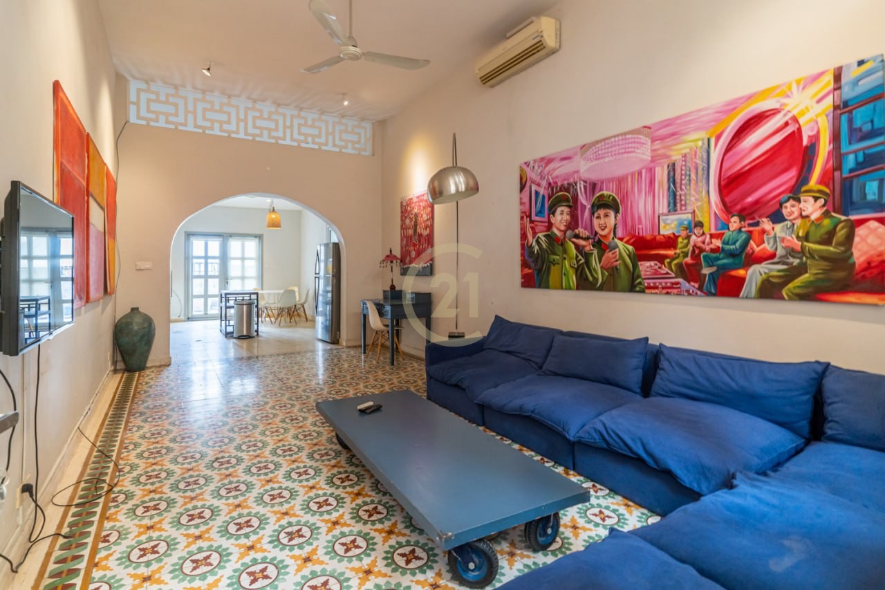 Renovated 3 Bedroom For Rent at Riverside