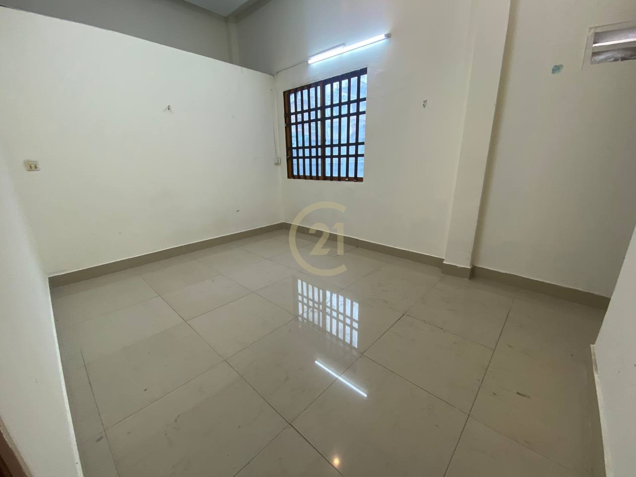 Shophouse For Rent In Toul Tompoung
