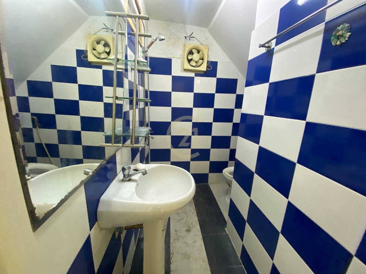 Shophouse For Rent In Toul Tompoung