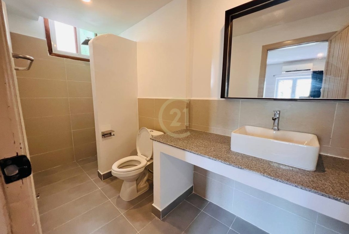 Tonle Bassac | 3-Bedroom Apartment For Rent | 2nd Floor | 120sqm