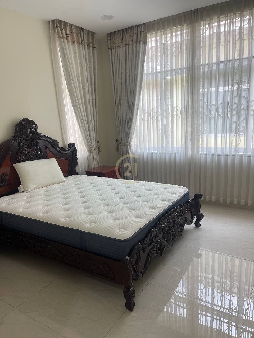 Luxury Villa For Rent At Tonle Bassac