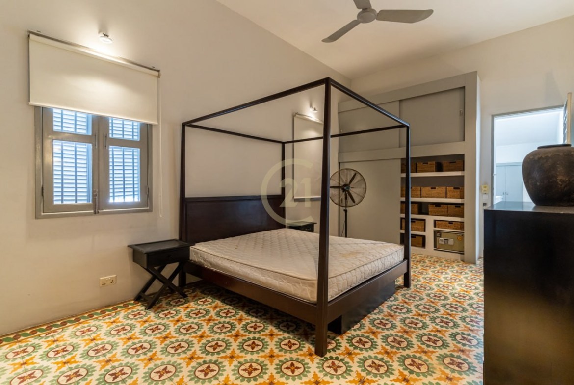Renovated 3 Bedroom For Rent at Riverside
