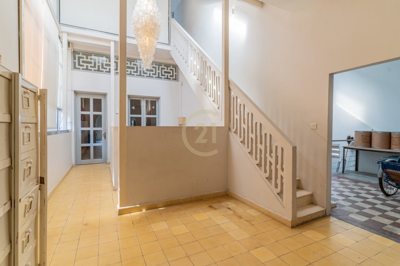 Renovated 3 Bedroom For Rent at Riverside