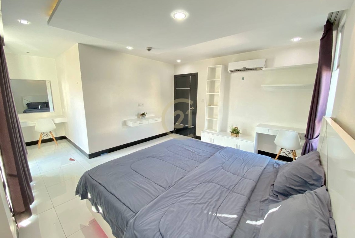 1BR For Rent In BKK3