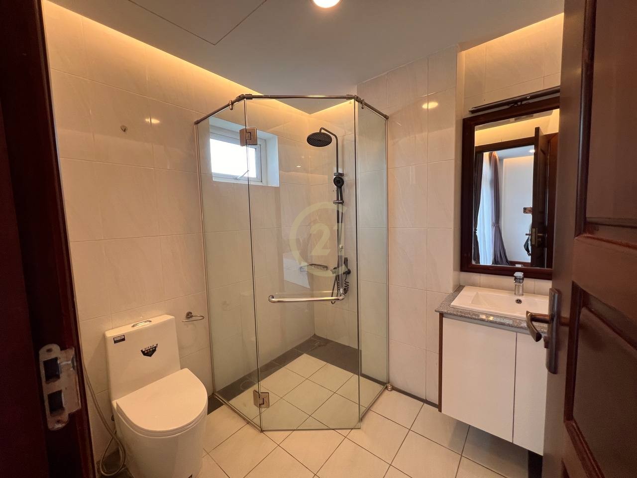 Biggest 2 Bedroom For Rent In BKK1