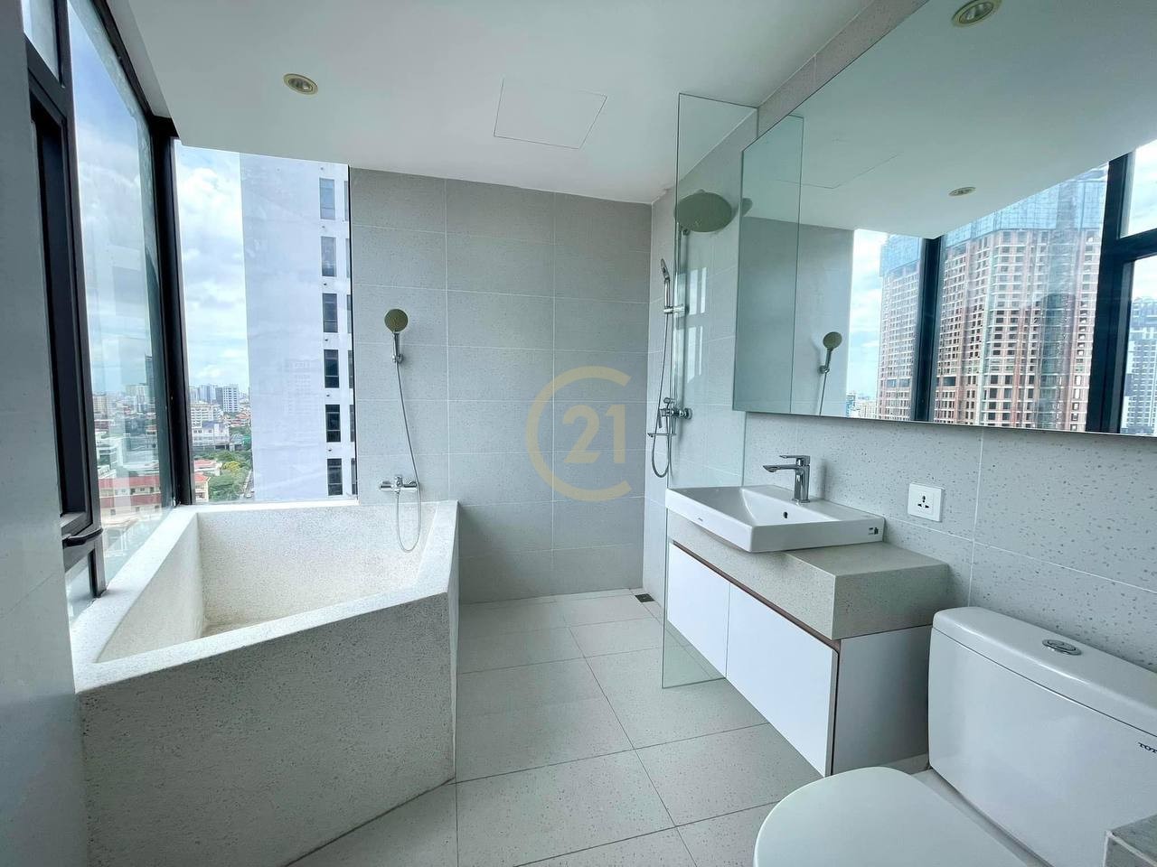 photo_2025-08-07_17-14-23