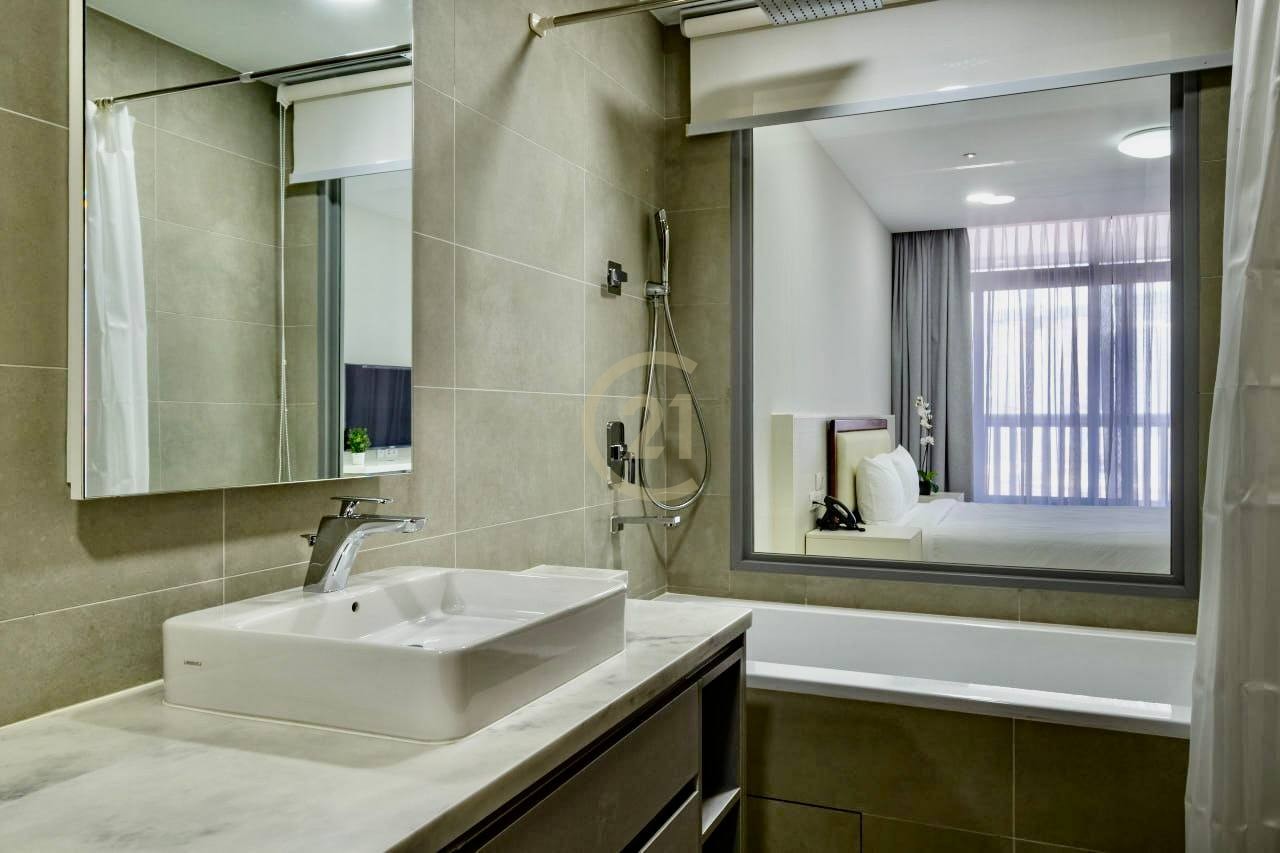 LUXURIOUS TWO BEDROOM FOR RENT-BKK1
