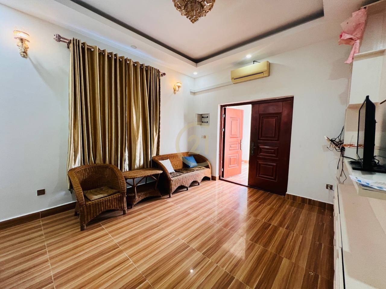 photo_2025-08-19_16-36-28